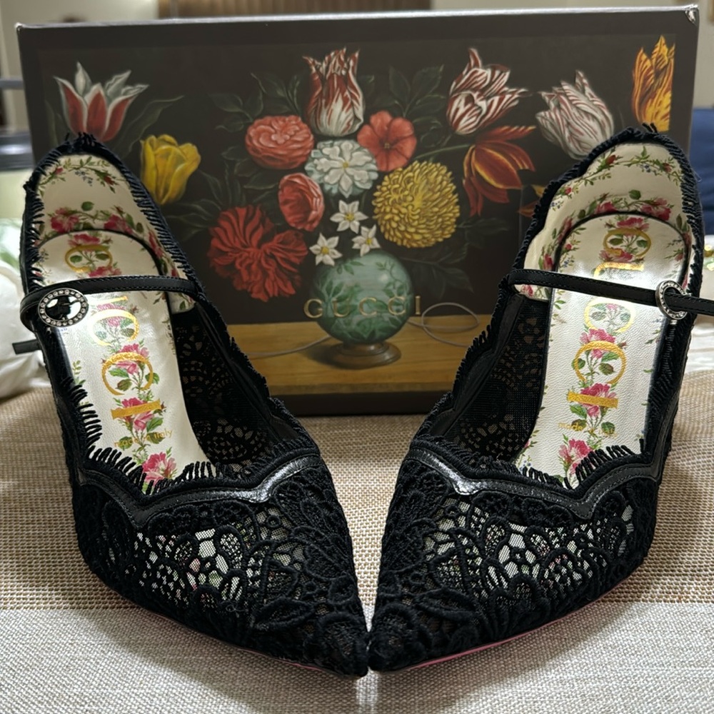 GUCCI pizza Venice black heels size 39.5
